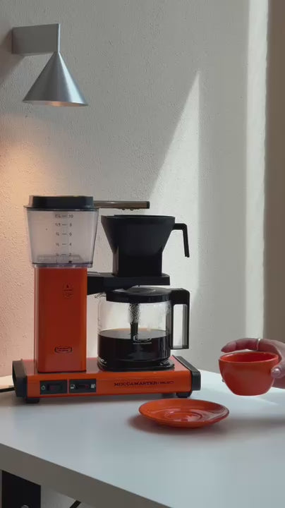 Orange Mocca Master Filter Coffee Pour